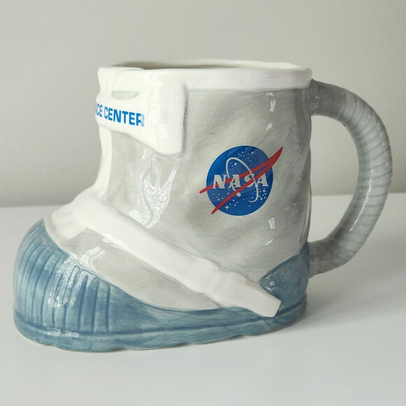 Vintage NASA Boot Mug Ceramic – 1990s Johnson Space Center Astronaut Moon Boot - Picture 5 of 10